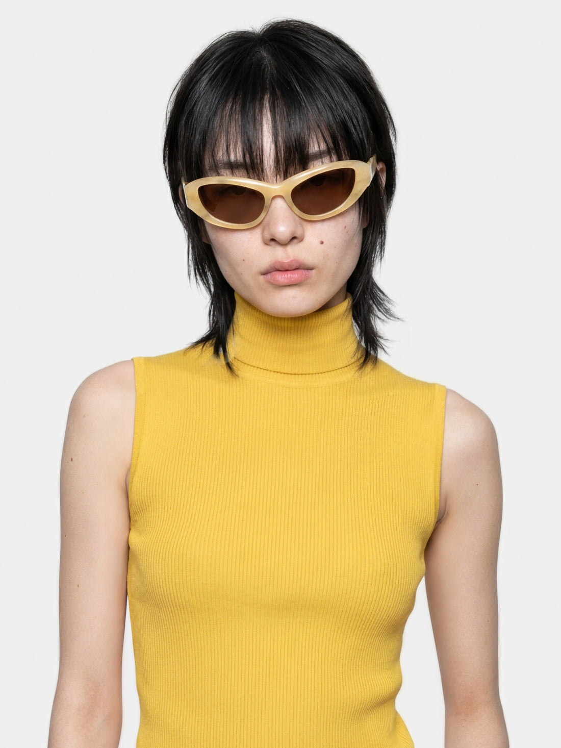 ORIJIN in Amber